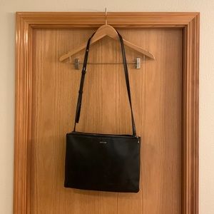 Matt & Nat three compartment purse